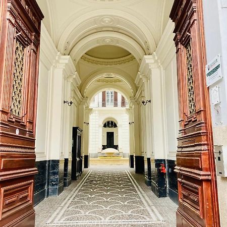 Piazza Amore Napoli Luxury Apartment Nel Cuore Di Napoli Eksteriør billede