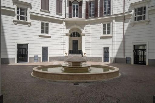 Piazza Amore Napoli Luxury Apartment Nel Cuore Di Napoli Eksteriør billede
