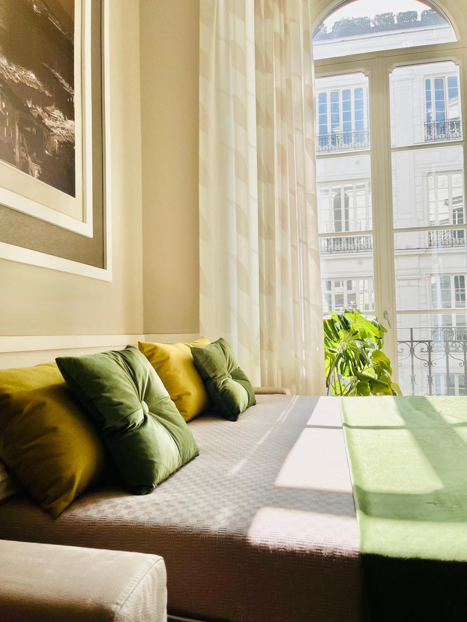 Piazza Amore Napoli Luxury Apartment Nel Cuore Di Napoli Eksteriør billede