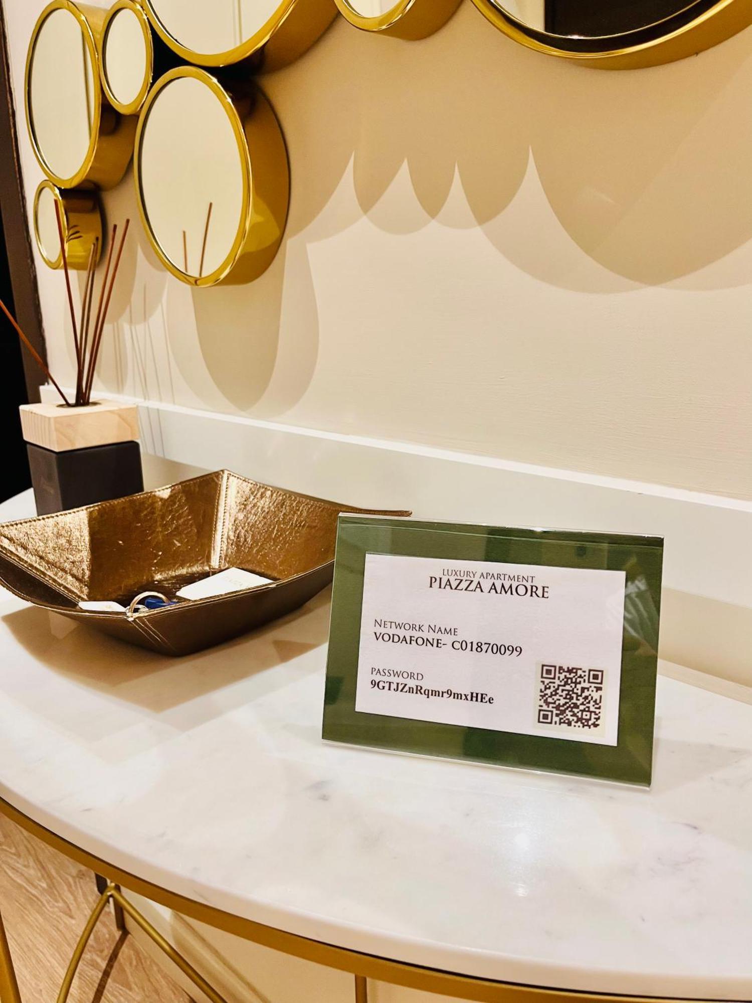 Piazza Amore Napoli Luxury Apartment Nel Cuore Di Napoli Eksteriør billede